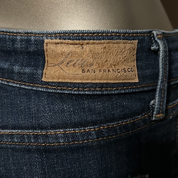 Womens Levi’s Demi Curve Classic Slim Leg - Picture 3 of 5